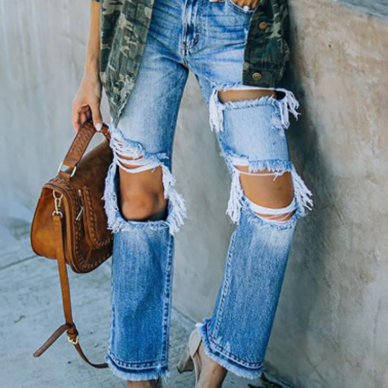 lady wearing ripped jeans